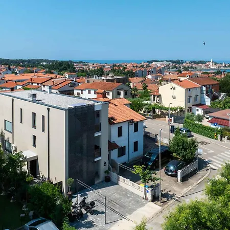 In - Istrien 27453 * Πόρετς